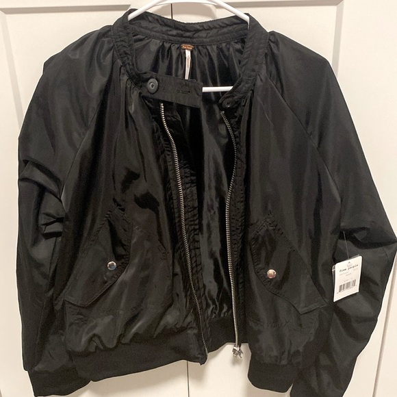 ❌SOLD❌ NWT [Free People] Midnight Black Full-Zip Bomber Jacket Women’s Sz Large - Picture 7 of 13